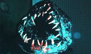 Hi-8 (Horror Independent 8) (Ron Bonk, Donald Farmer, Marcus Koch, Tony Masiello, Tim Ritter, Chris Seaver, Todd Sheets, Brad Sykes)