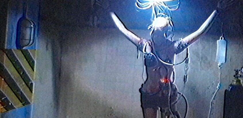 V/H/S/94 (Simon Barrett, Chloe Okuno, Ryan Prows, Jennifer Reeder, Timo Tjahjanto)