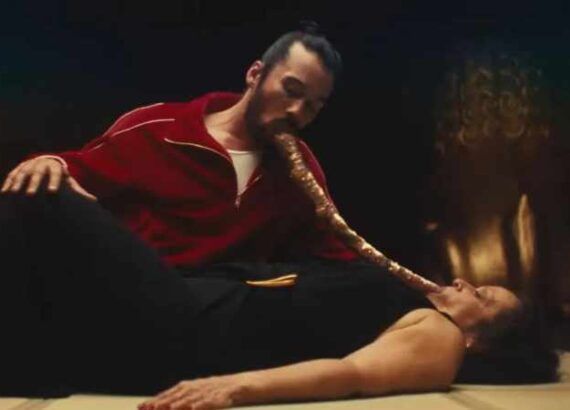 Touch Me (Addison Heimann)